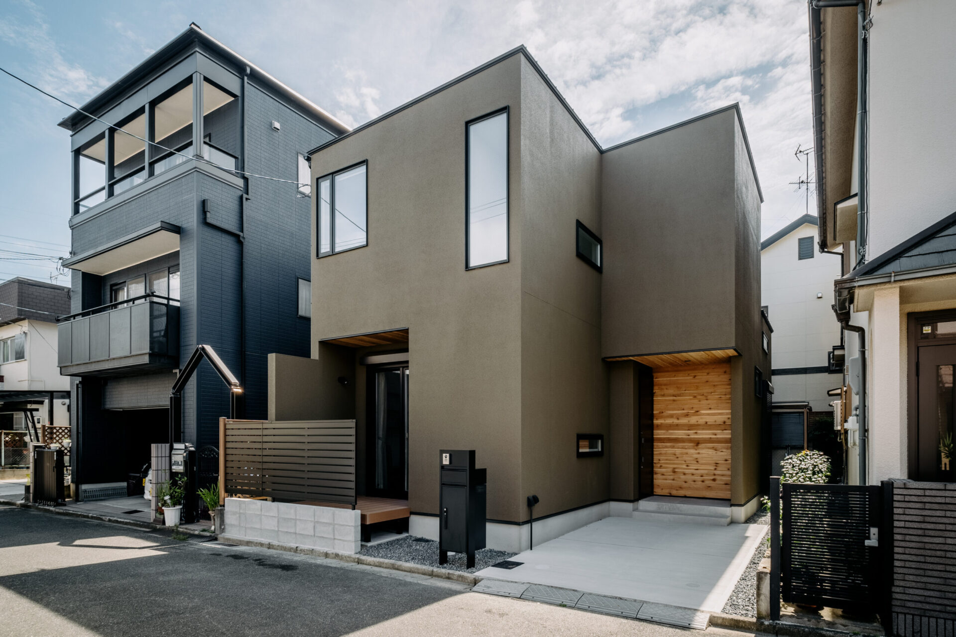 定年後に建てたサウナでととのう家