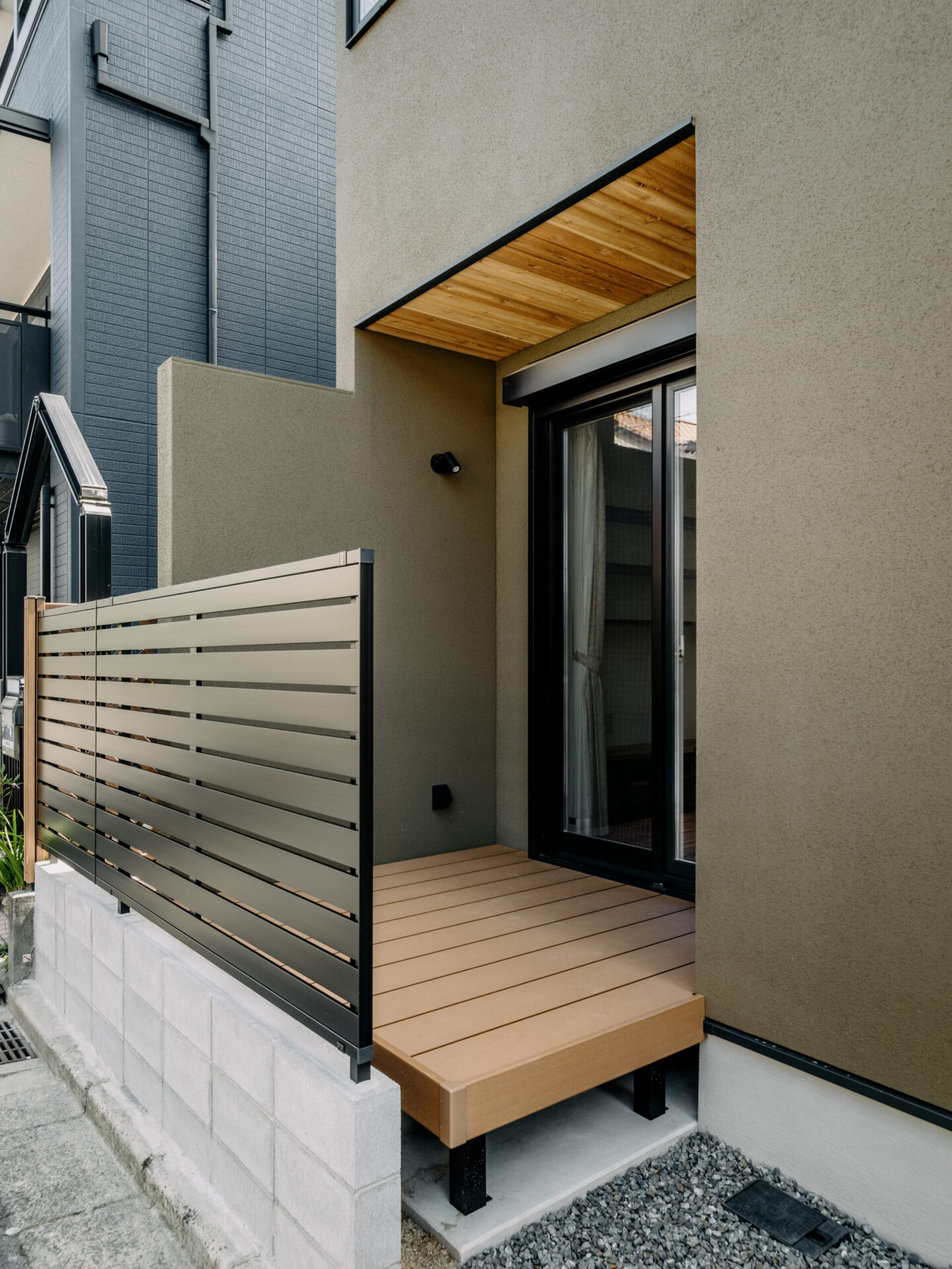 定年後に建てたサウナでととのう家