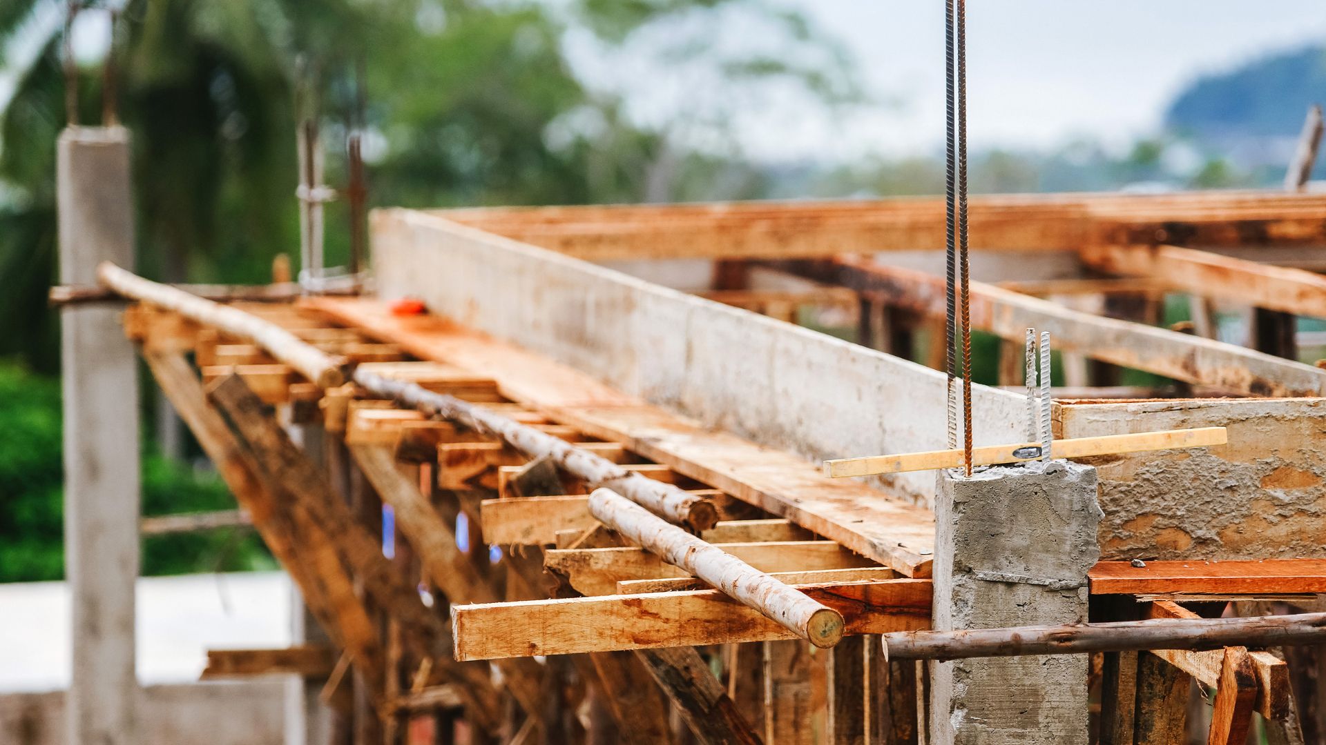 制振装置とは？耐震・免震との違いから、選び方まで専門家が徹底解説