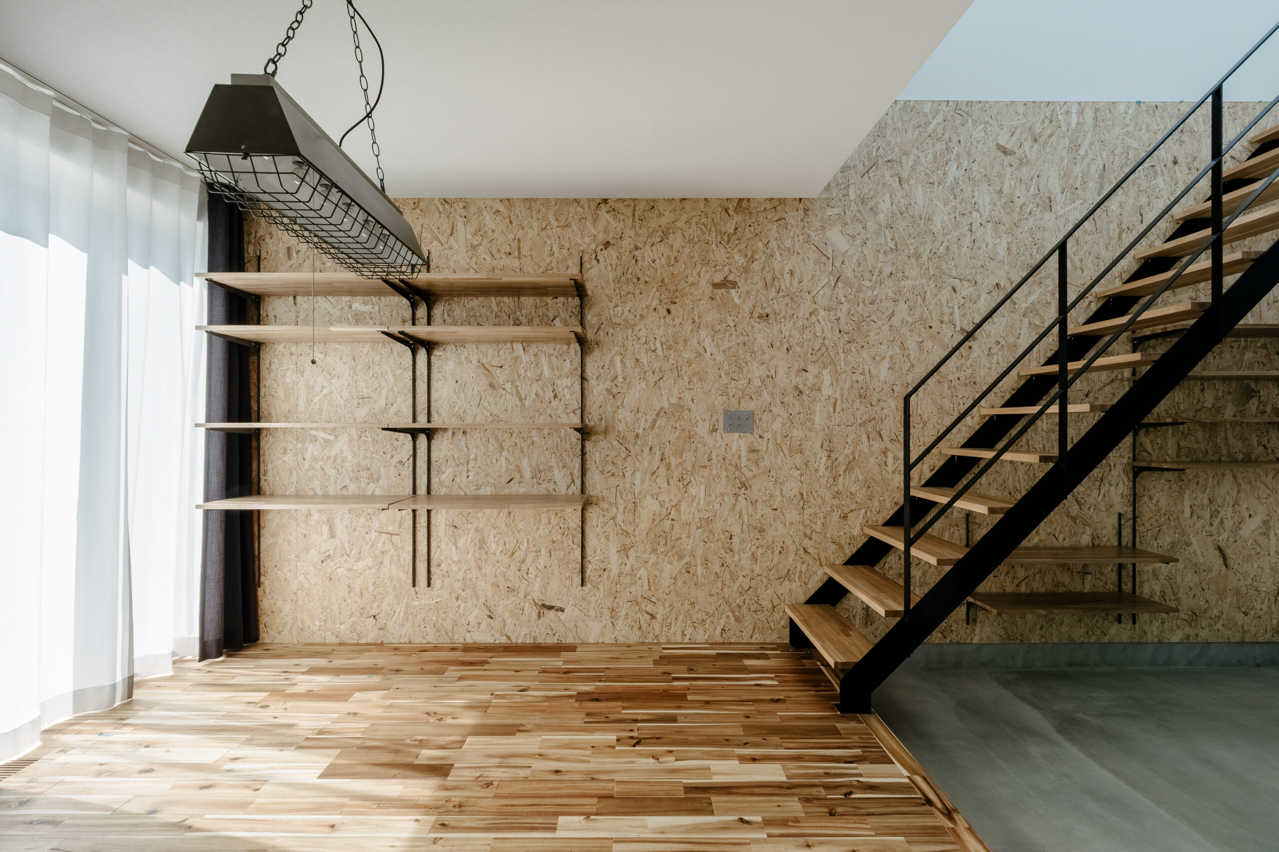 Industrial Design House / 堺市南区槇塚台