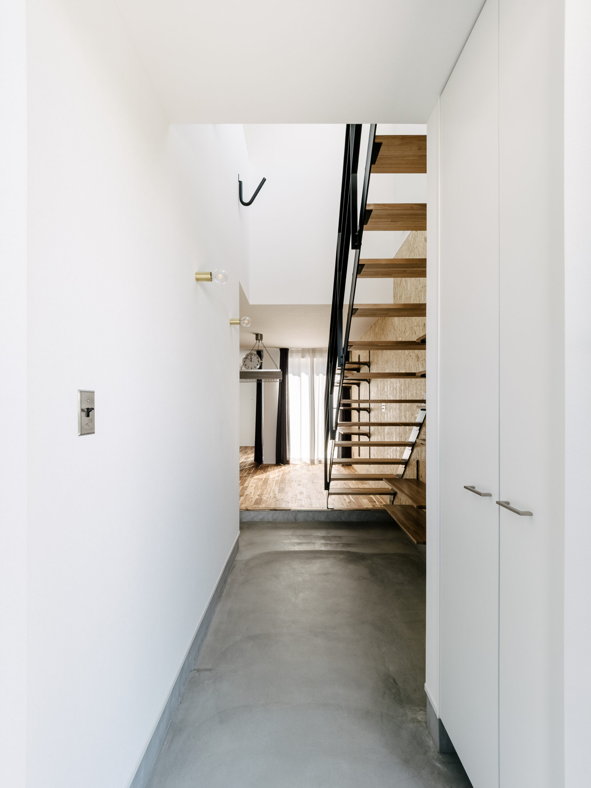 Industrial Design House / 堺市南区槇塚台