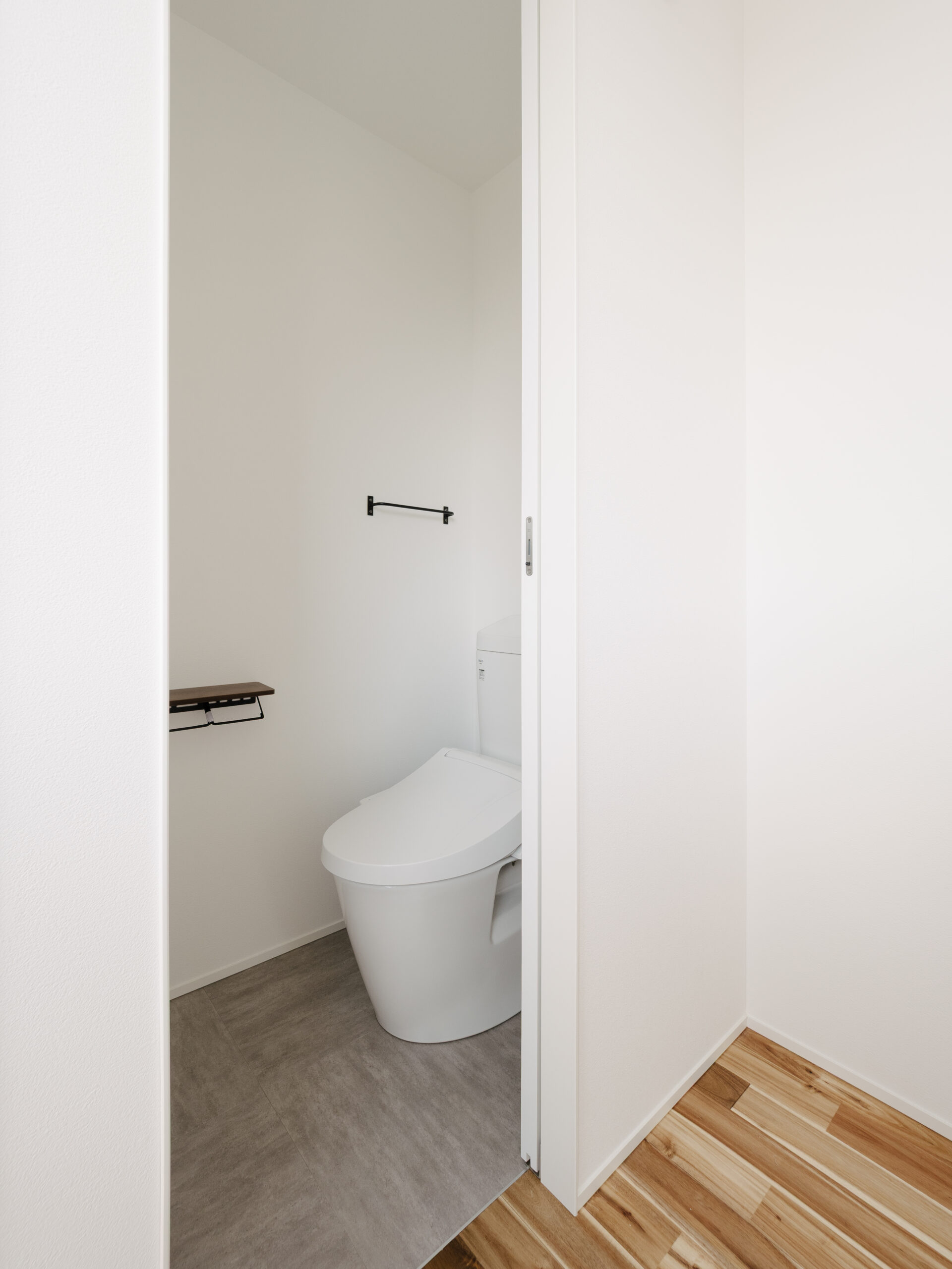 Industrial Design House / 堺市南区槇塚台