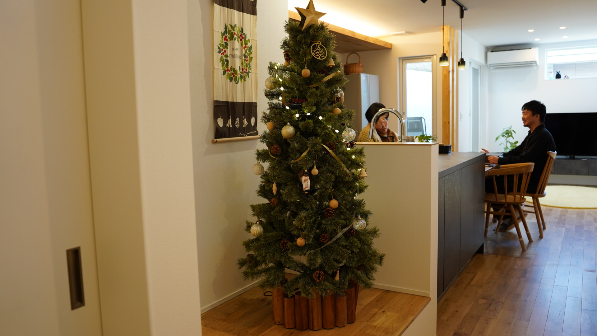 Case09.プライべートバルコニーのある家　/　東大阪市太平寺　/　F様邸