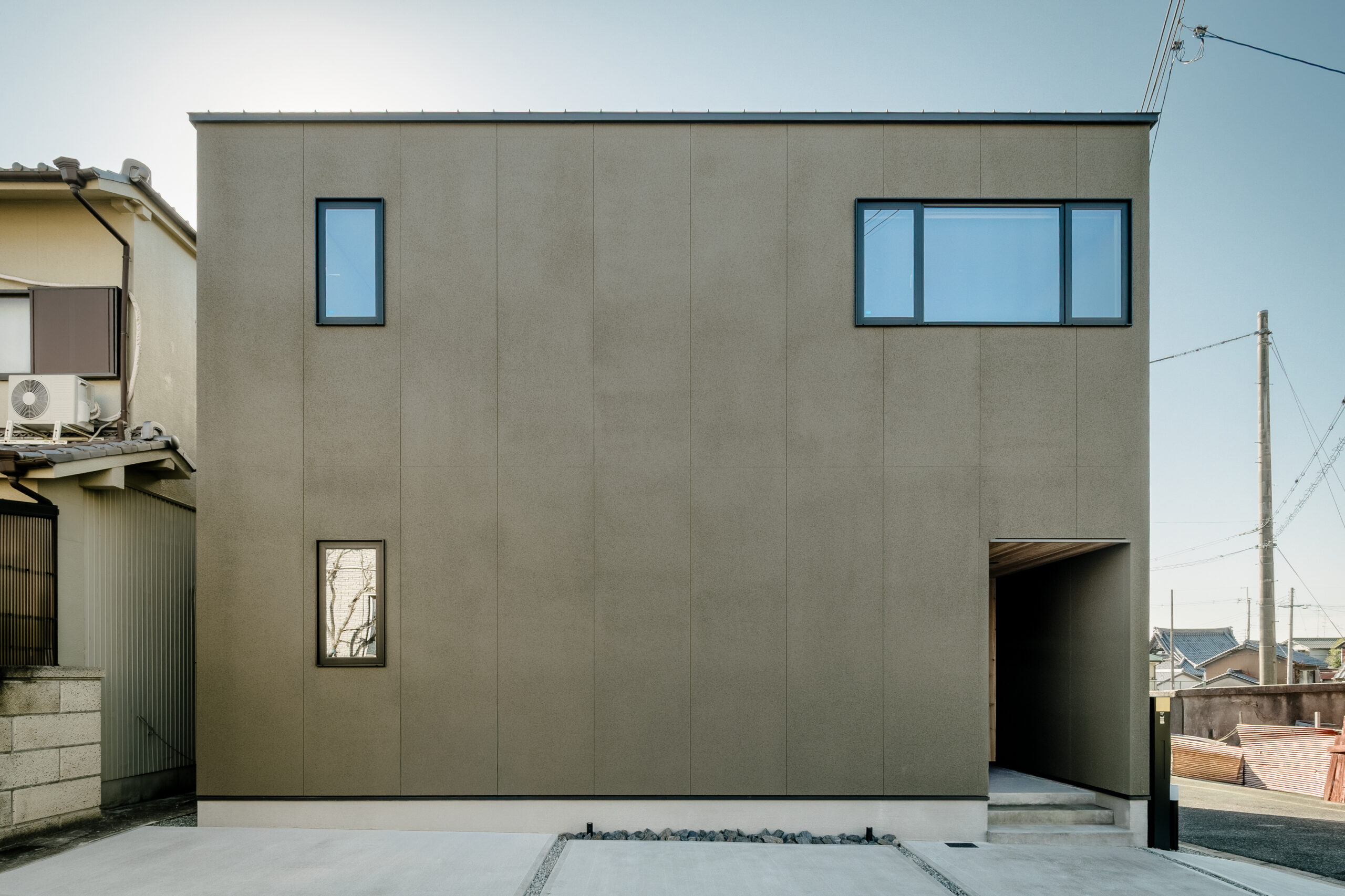 角地に建つ自然光が美しい2階リビングの家 / 奈良県奈良市東之阪町