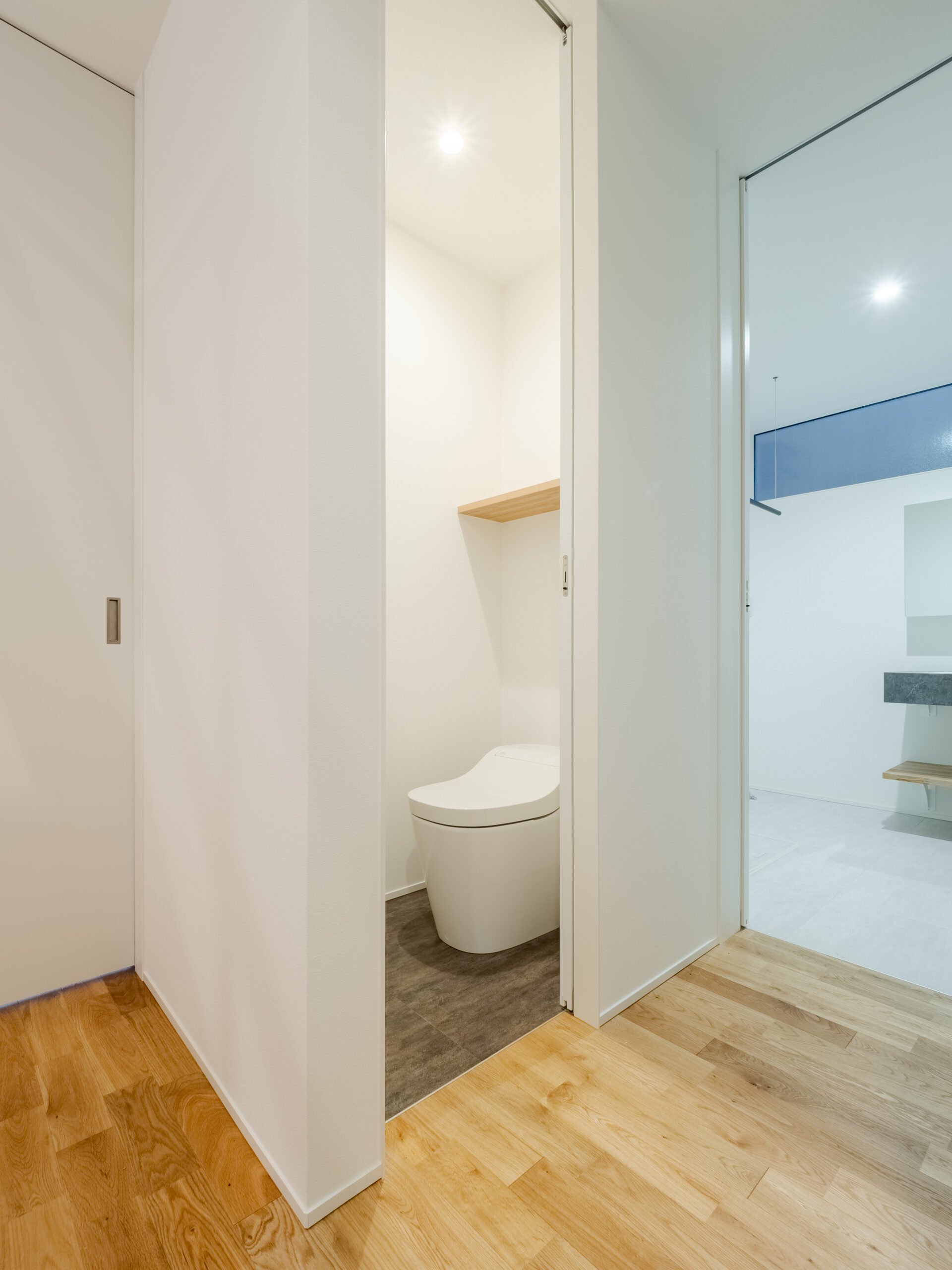 角地に建つ自然光が美しい2階リビングの家 / 奈良県奈良市東之阪町