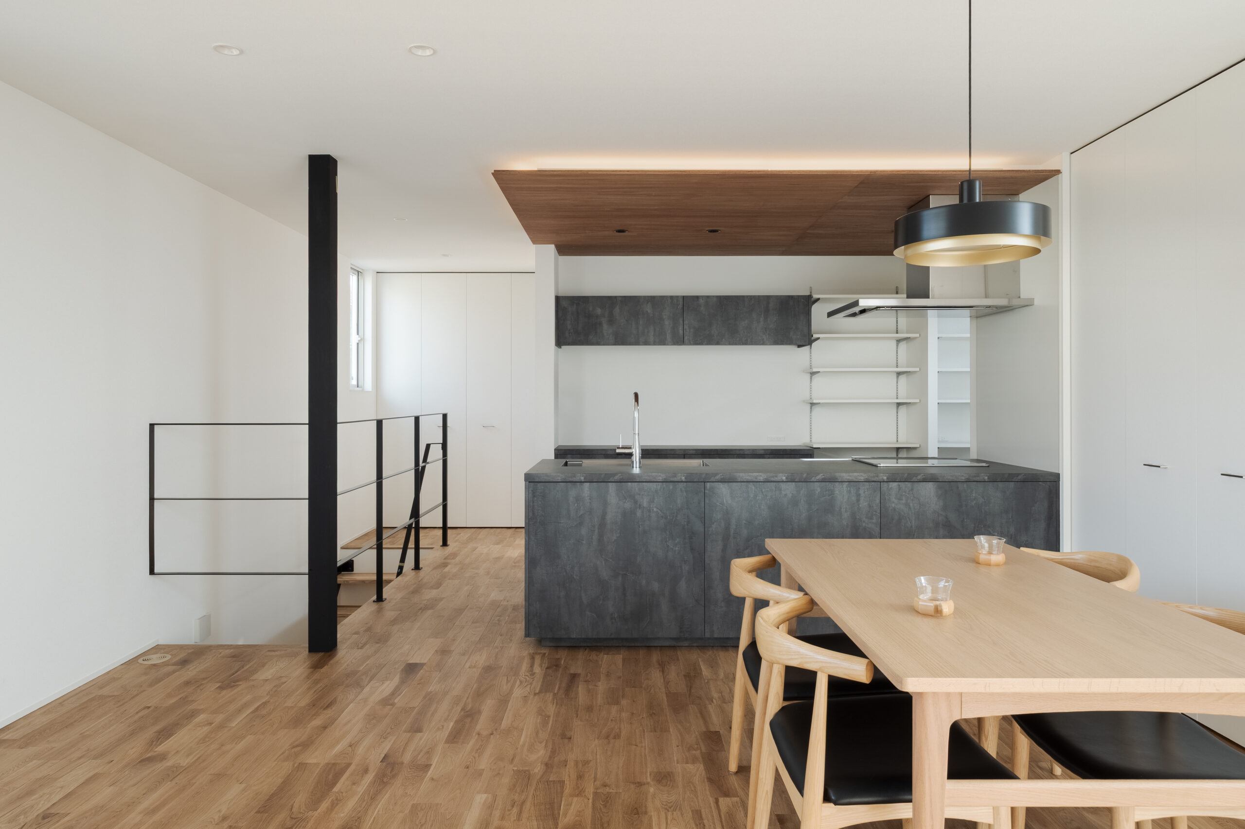 角地に建つ自然光が美しい2階リビングの家 / 奈良県奈良市東之阪町