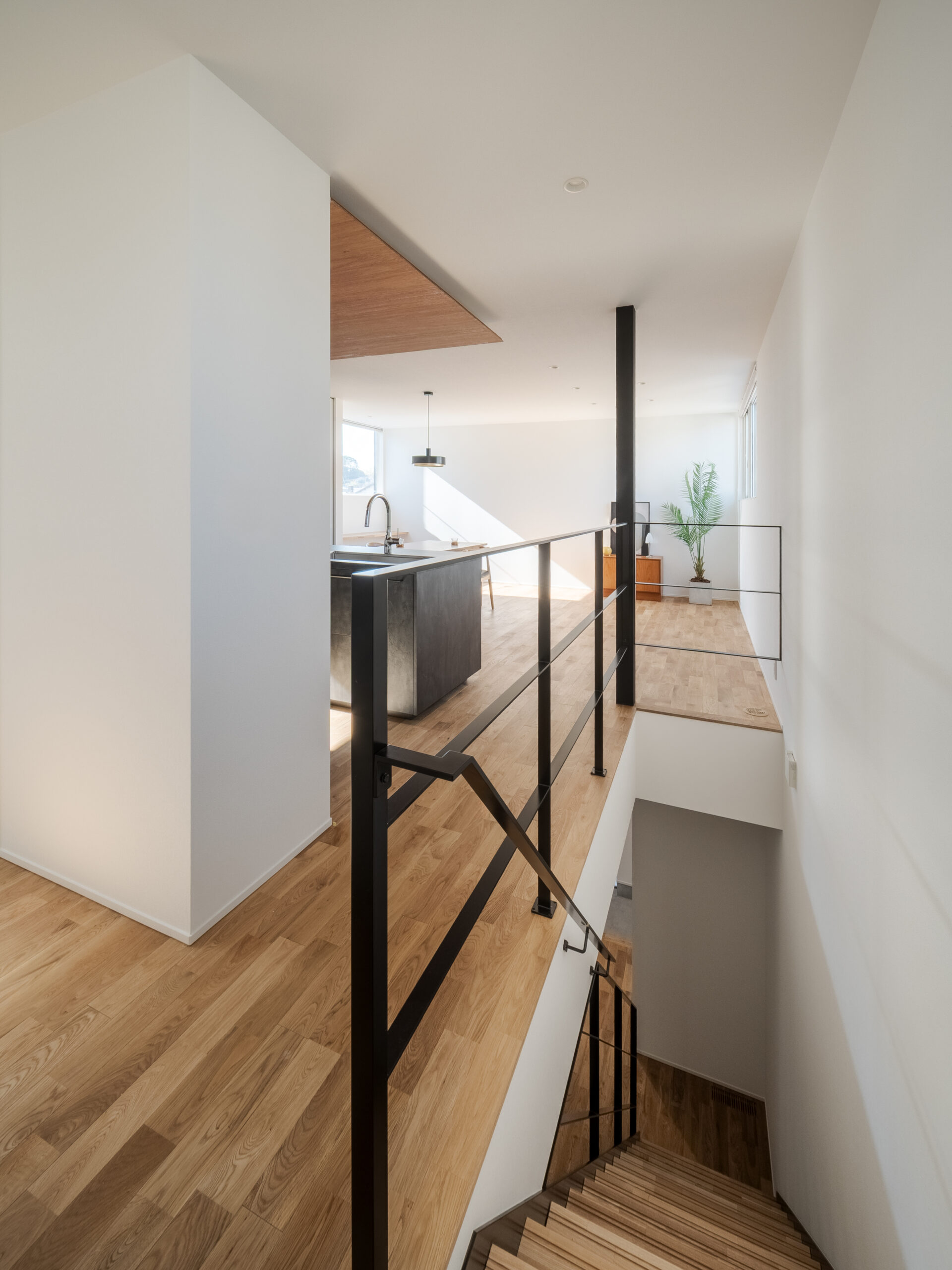 角地に建つ自然光が美しい2階リビングの家 / 奈良県奈良市東之阪町