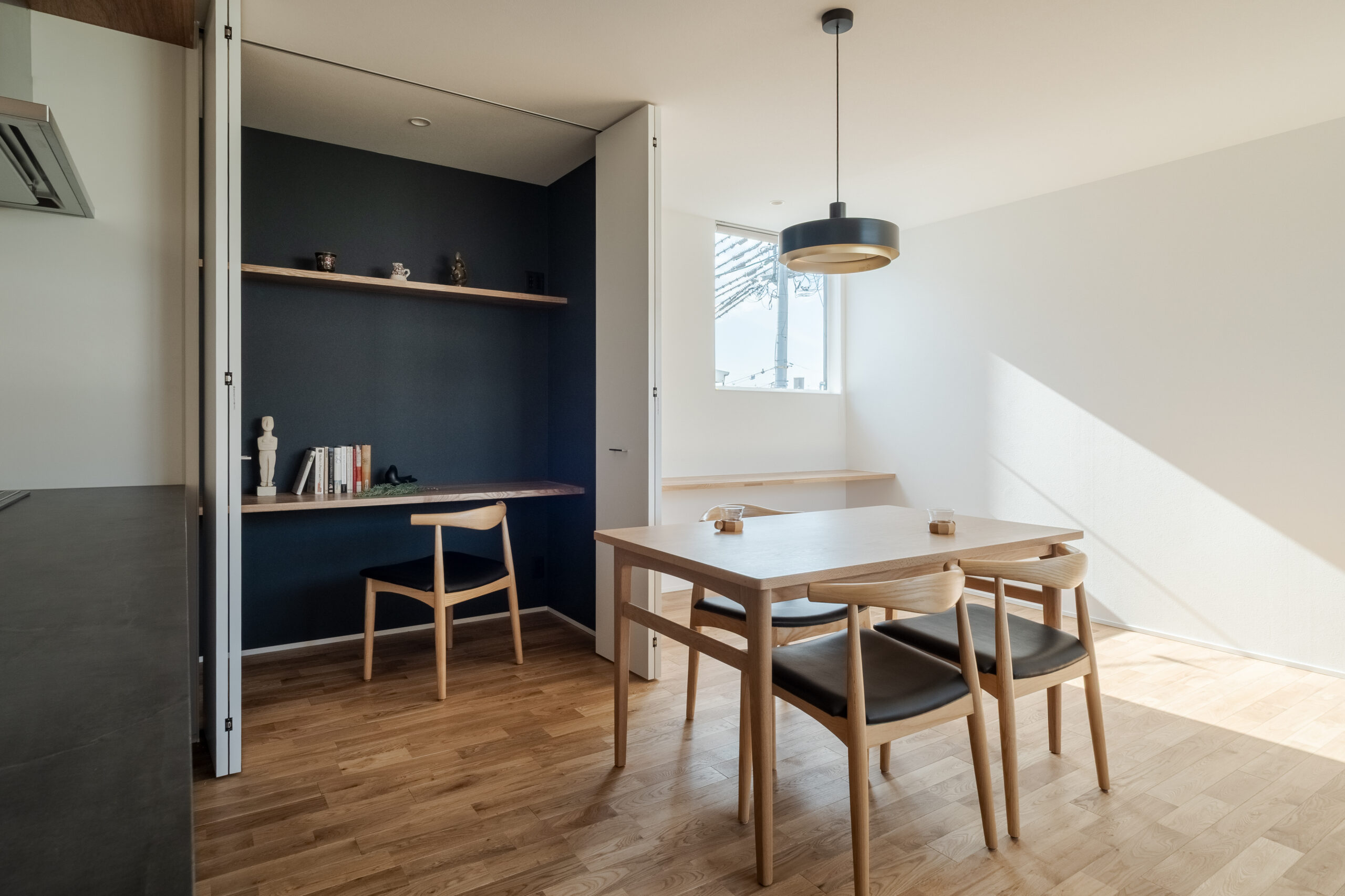 角地に建つ自然光が美しい2階リビングの家 / 奈良県奈良市東之阪町