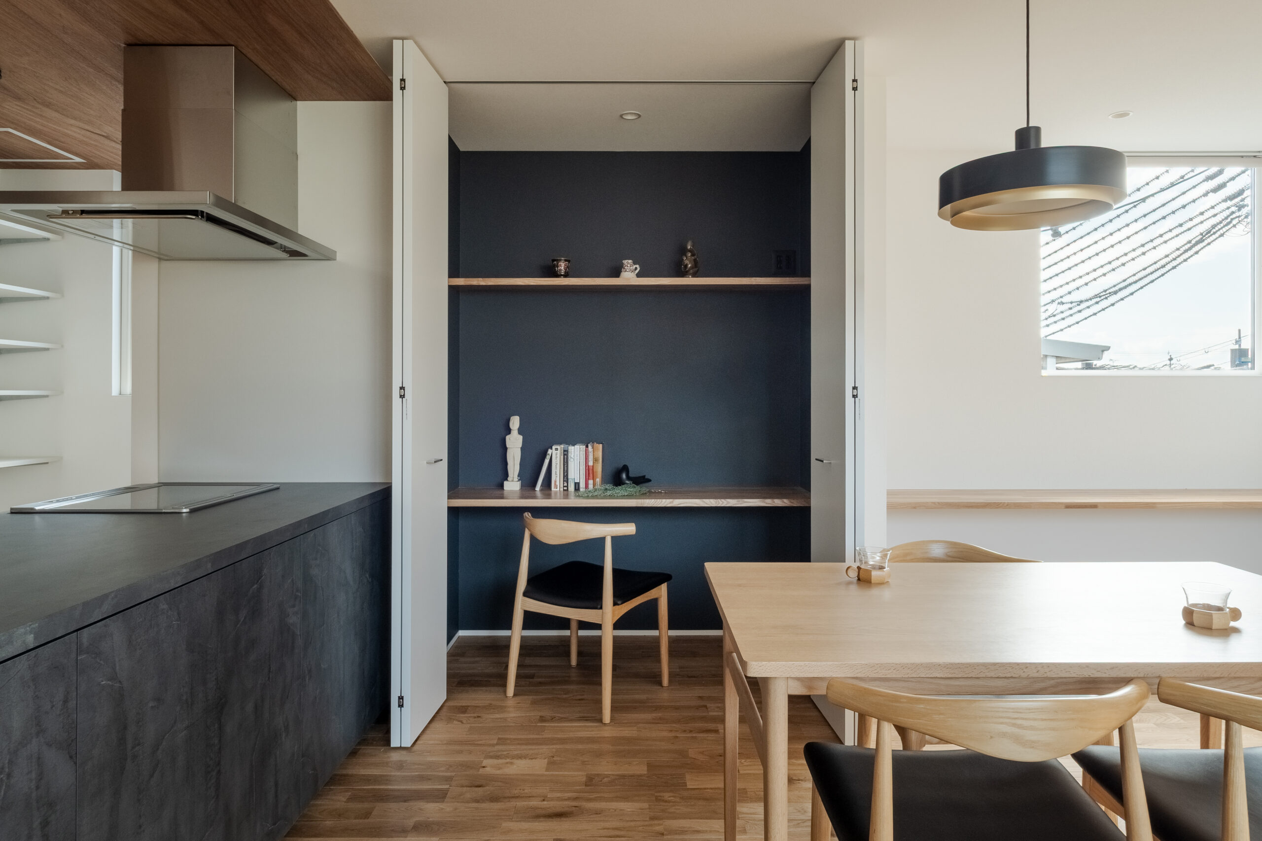 角地に建つ自然光が美しい2階リビングの家 / 奈良県奈良市東之阪町