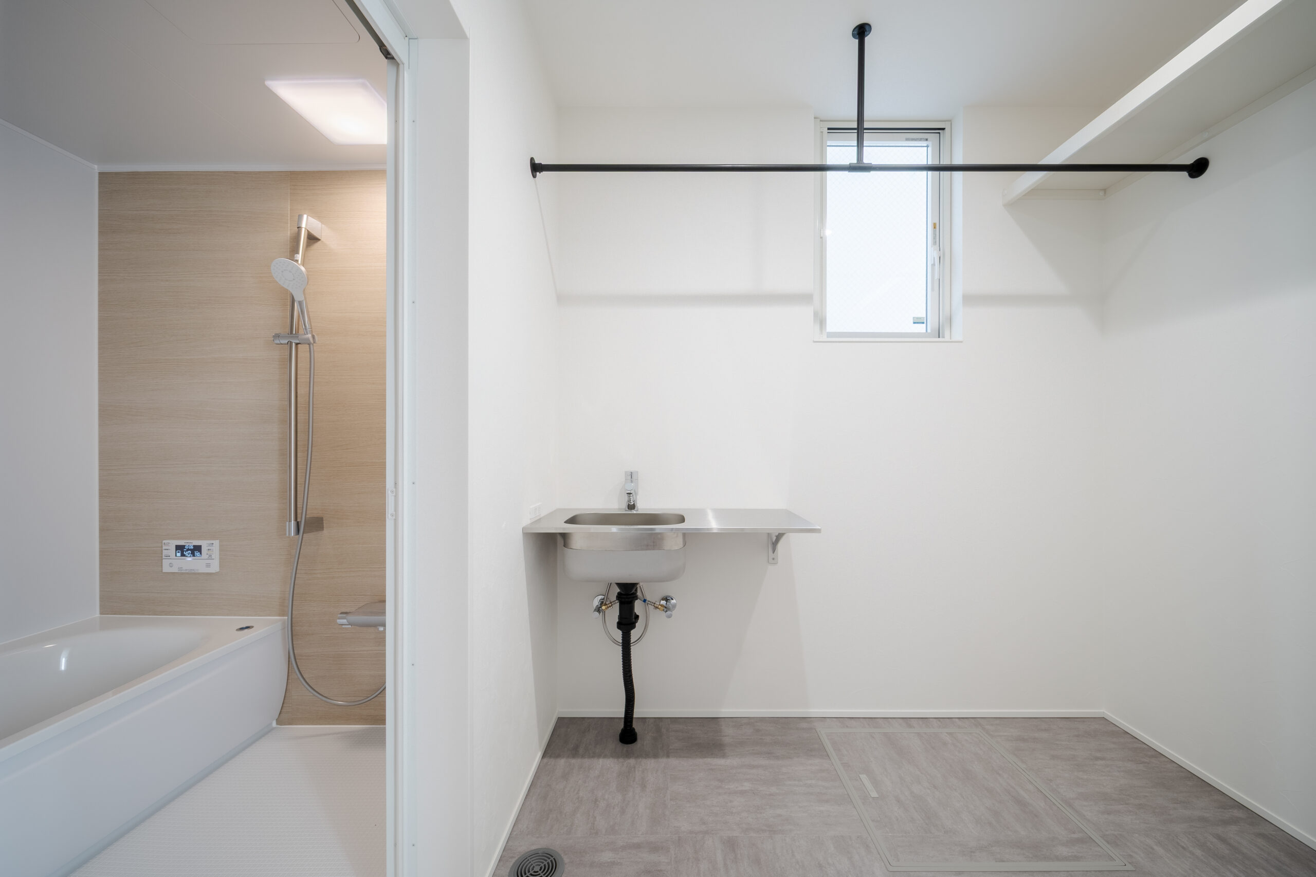 吹き抜け土間の家 / 柏原市大県