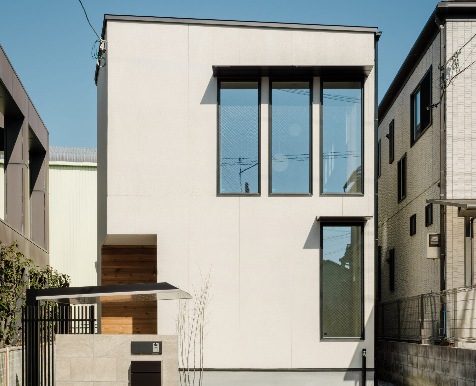 吹き抜け土間の家 / 柏原市大県