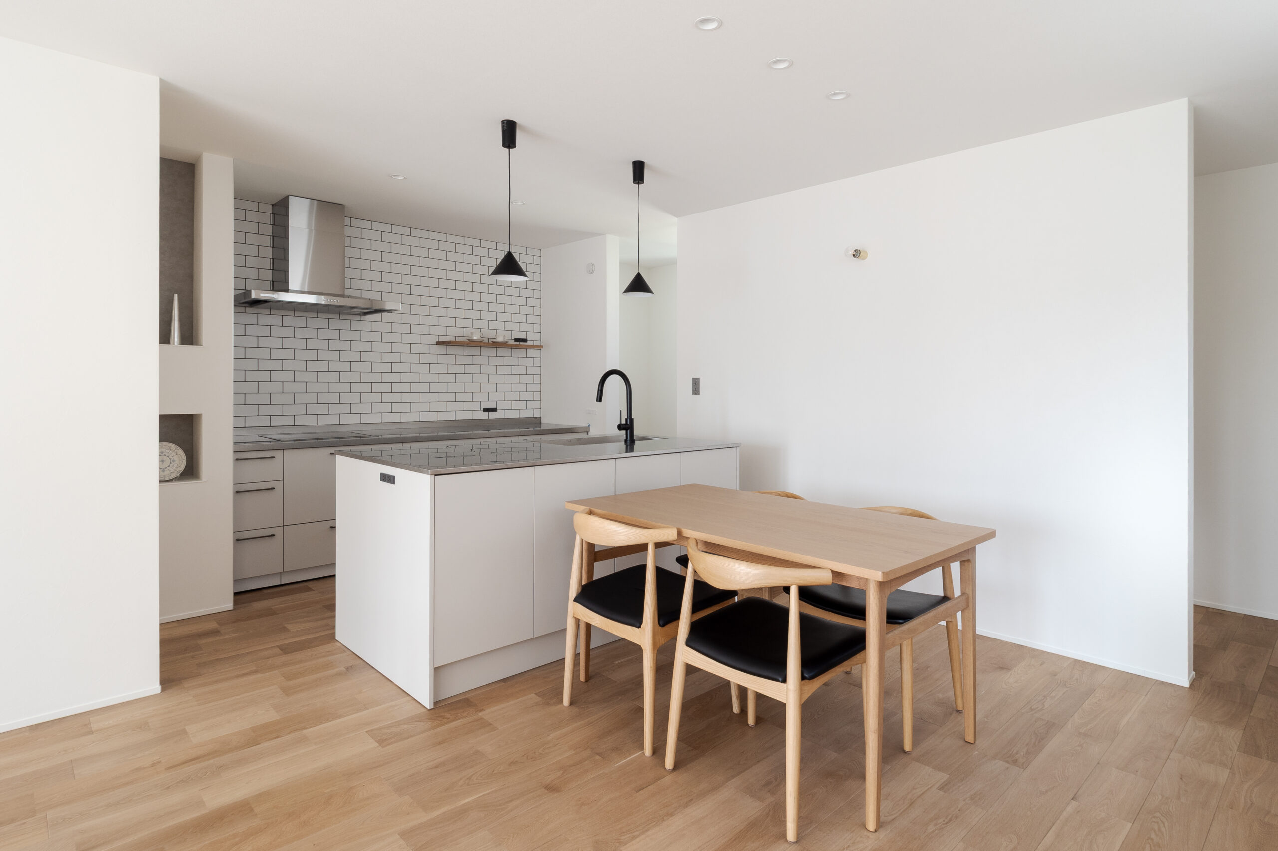 吹き抜け土間の家 / 柏原市大県