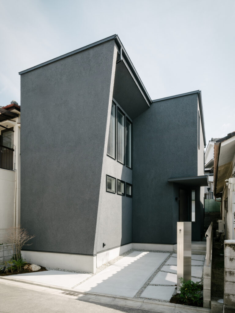 House of Minuet / 東大阪市南四条町