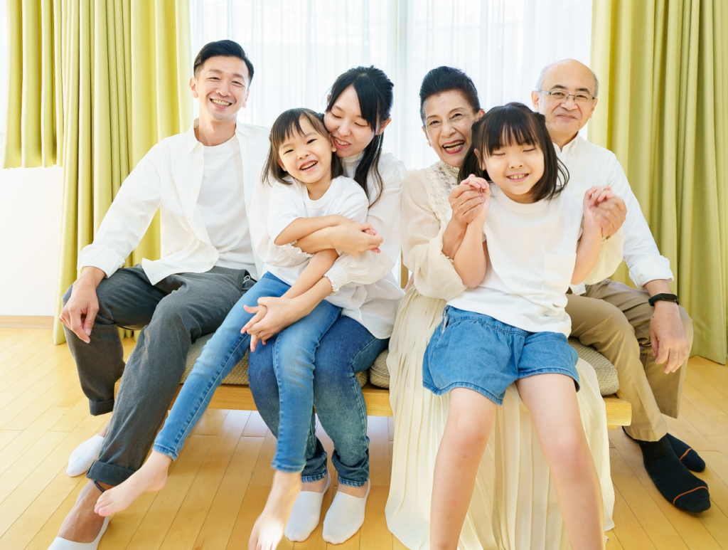 子育て世代とシニア世代|季節を感じる家の作り方の違い